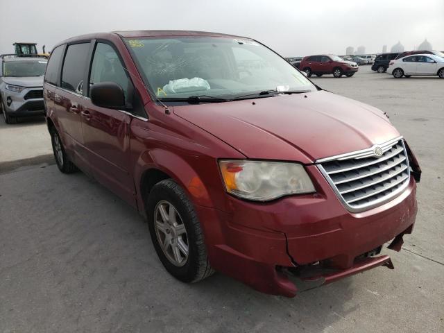 2A4RR2D13AR423426 - 2010 CHRYSLER TOWN & COU BURGUNDY photo 1