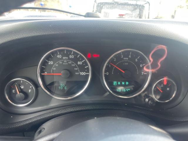 1C4BJWDG7GL310266 - 2016 JEEP WRANGLER U ნაცრისფერი ფოტო 8