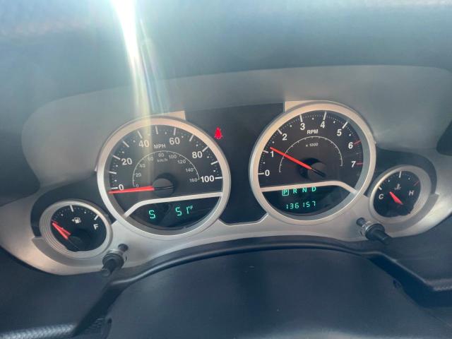 1J4GA59188L553343 - 2008 JEEP WRANGLER U SILVER photo 8