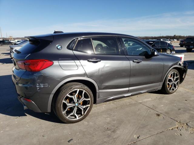 WBXYJ5C34JEB19330 - 2018 BMW X2 XDRIVE2 GRAY photo 3