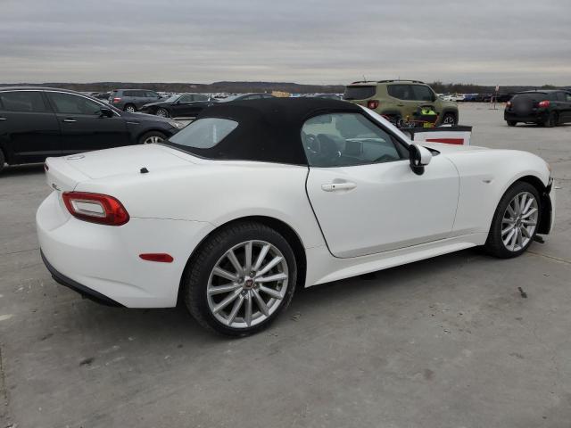 JC1NFAEK0H0105912 - 2017 FIAT 124 SPIDER WHITE photo 3