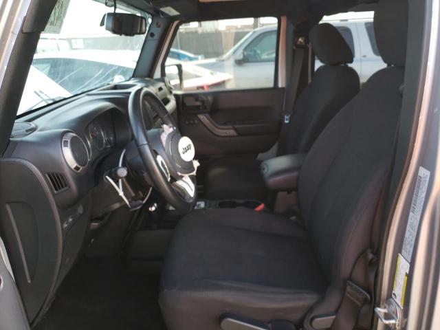 1C4HJWDG1JL855588 - 2018 JEEP WRANGLER U ვერცხლისფერი ფოტო 7