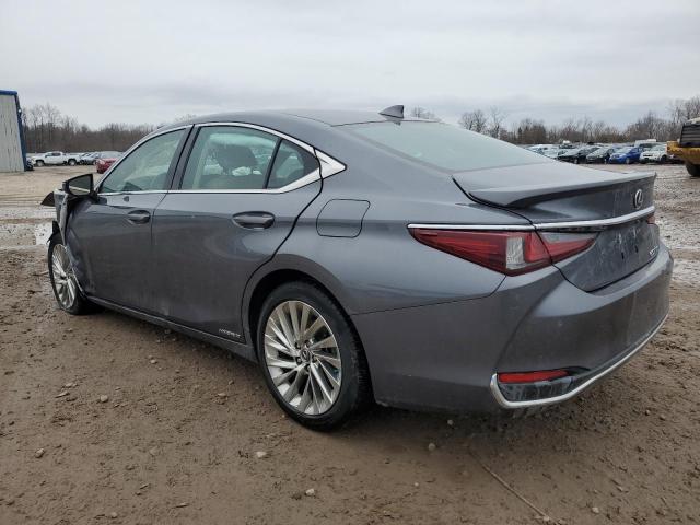 58AB21B19KU002506 - 2019 LEXUS ES 300H GRAY photo 2