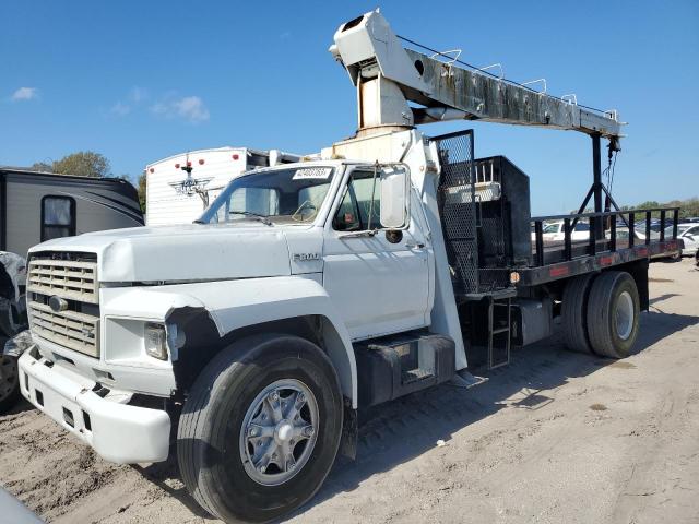 1FDPK84P1KVA50390 - 1989 FORD F800 F WHITE photo 2