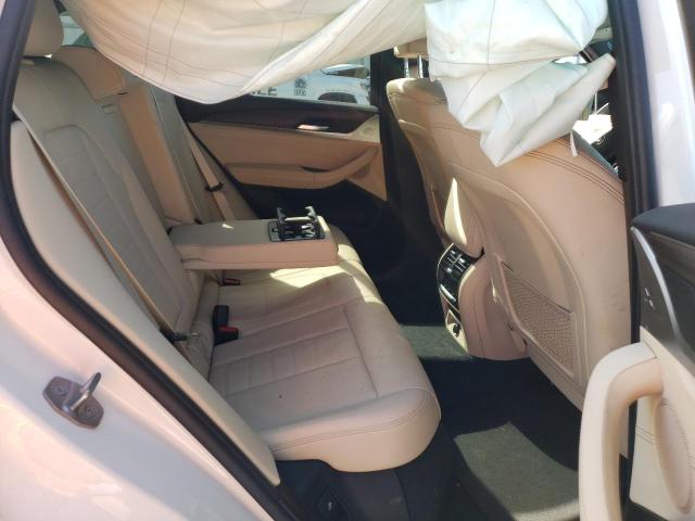 5UXTR9C52KLD97602 - 2019 BMW X3 XDRIVE3 WHITE photo 6