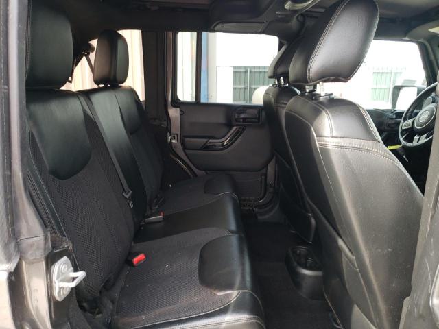 1C4BJWEG0HL622221 - 2017 JEEP WRANGLER U GRAY photo 11