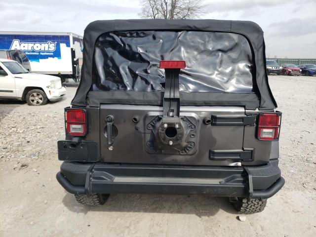 1C4BJWEG0HL622221 - 2017 JEEP WRANGLER U GRAY photo 6