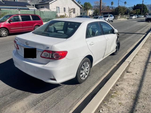 5YFBU4EE2CP015246 - 2012 TOYOTA COROLLA BA WHITE photo 3