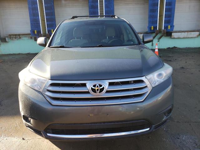5TDZA3EH9DS039628 - 2013 TOYOTA HIGHLANDER رمادي صورة 5