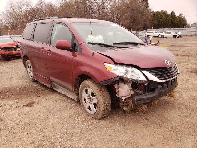 5TDKK3DC3CS203605 - 2012 TOYOTA SIENNA LE RED photo 1