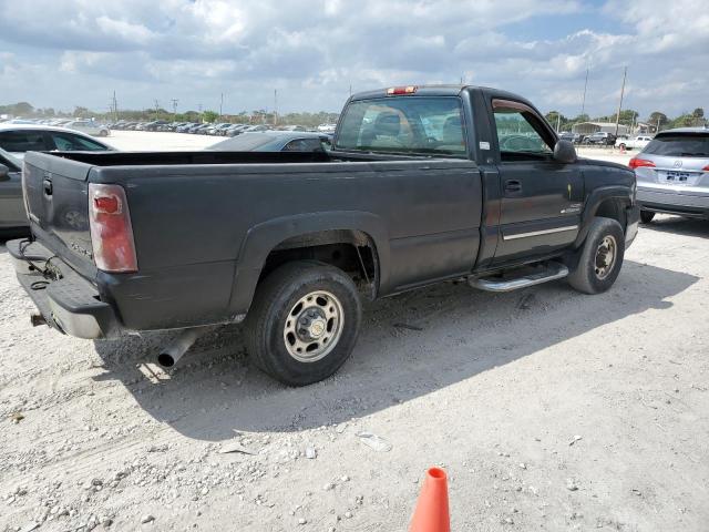 1GCHC24133E246752 - 2003 CHEVROLET SILVERADO GRAY photo 3