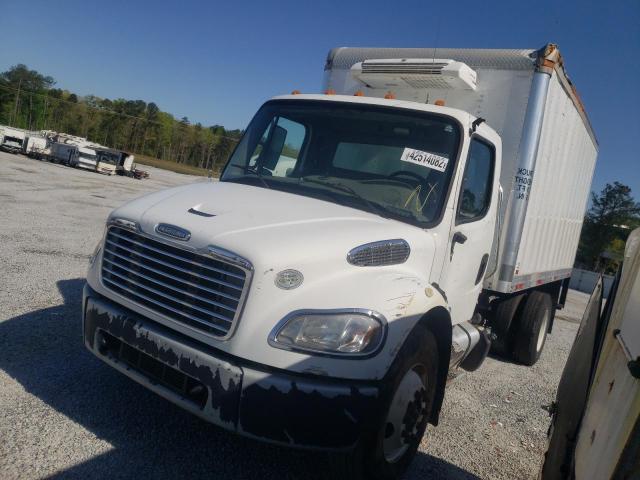 3ALACWDT7FDGK5067 - 2015 FREIGHTLINER M2 106 MED WHITE photo 2