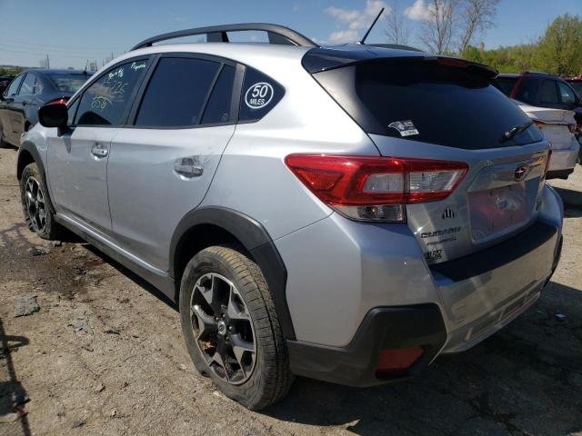 JF2GTAAC0JH257524 - 2018 SUBARU CROSSTREK SILVER photo 3