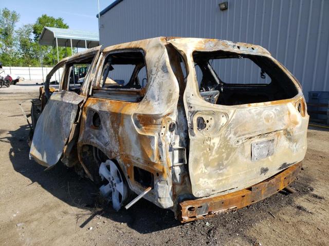 5TDKK3DC5FS681416 - 2015 TOYOTA SIENNA LE BURN photo 3