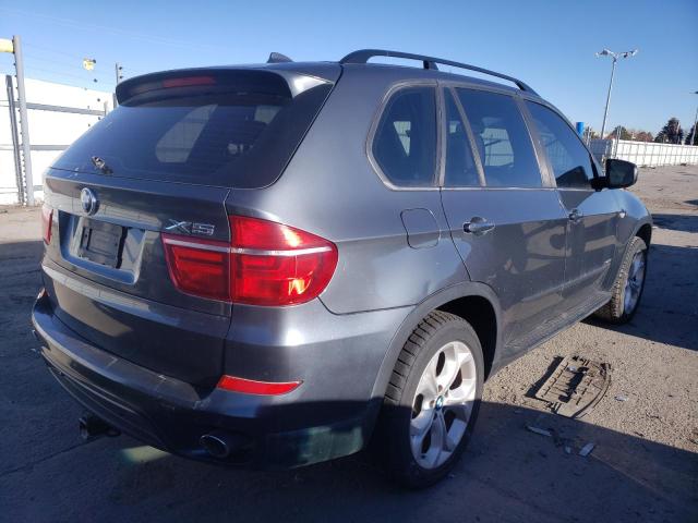 5UXZW0C54BL370462 - 2011 BMW X5 XDRIVE3 GRAY photo 3