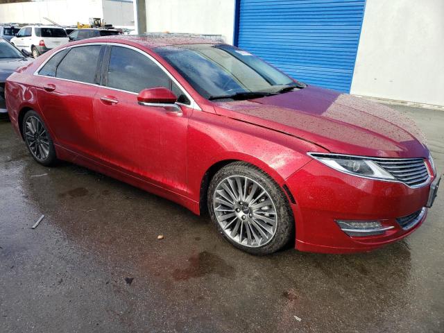 3LN6L2LU6GR617856 - 2016 LINCOLN MKZ HYBRID RED photo 4