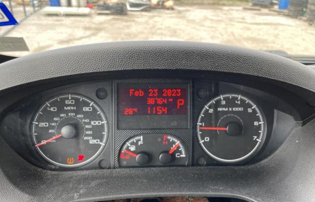 3C6URVHG4KE527739 - 2019 RAM PROMASTER 白色 照片 8