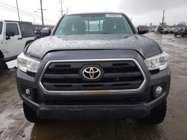 5TFSX5EN6HX053438 - 2017 TOYOTA TACOMA ACC ნაცრისფერი ფოტო 5