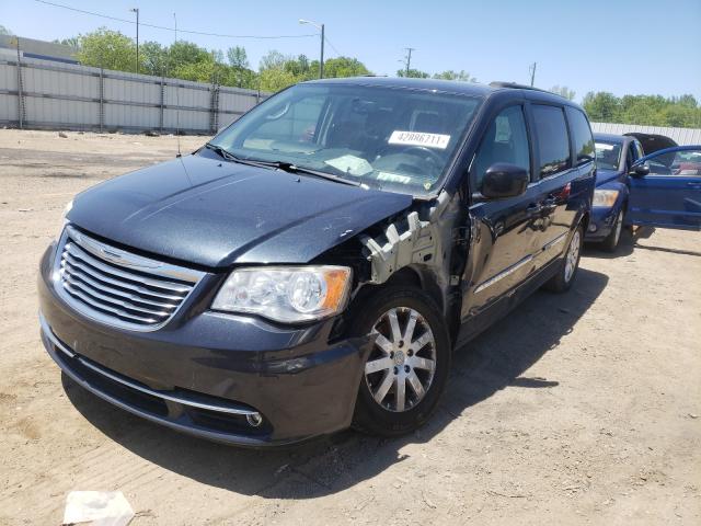 2C4RC1BG0DR742358 - 2013 CHRYSLER TWN & CTRY BLUE photo 2