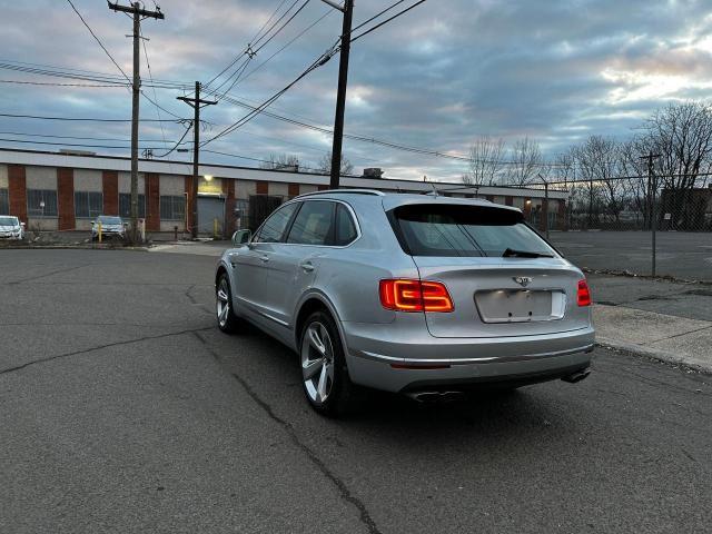 SJAAM2ZV4KC024193 - 2019 BENTLEY BENTAYGA SILVER photo 3