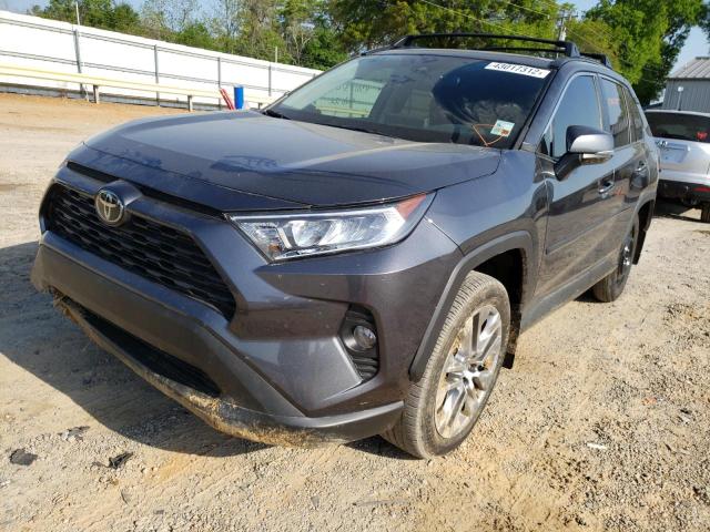 2T3C1RFV4KC030376 - 2019 TOYOTA RAV4 XLE P GRAY photo 2