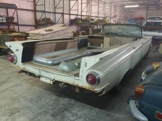 4F1085076 - 1959 BUICK SEDAN WHITE photo 4