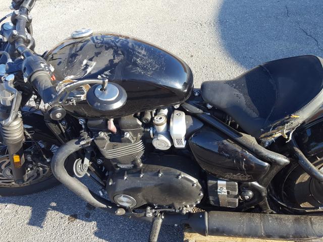 SM1D53HL1J1881750 - 2018 TRIUMPH MOTORCYCLE BONNEVILLE BLACK photo 9