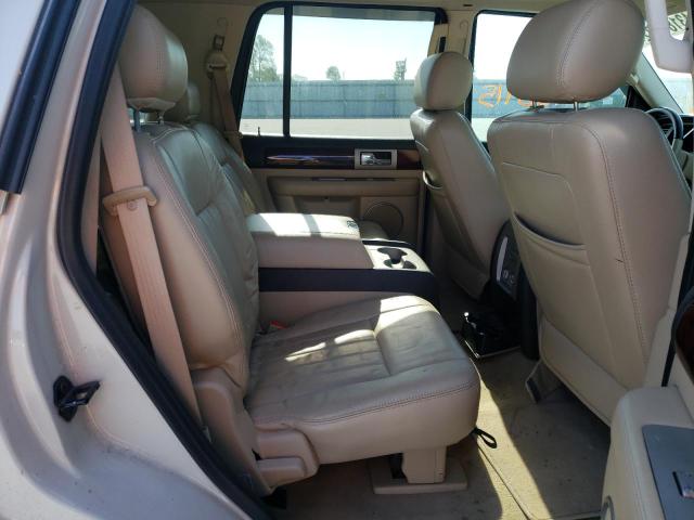 5LMFU27546LJ03482 - 2006 LINCOLN NAVIGATOR 奶油色 照片 6