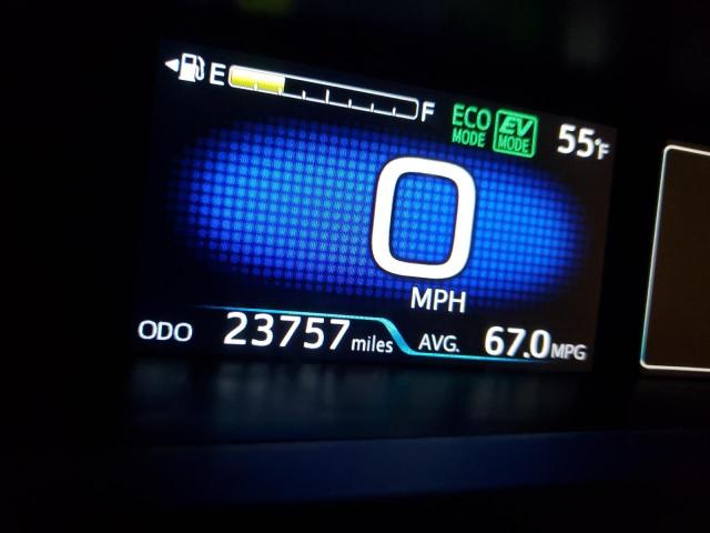 JTDKAMFP1M3185374 - 2021 TOYOTA PRIUS PRIM 白色 照片 8