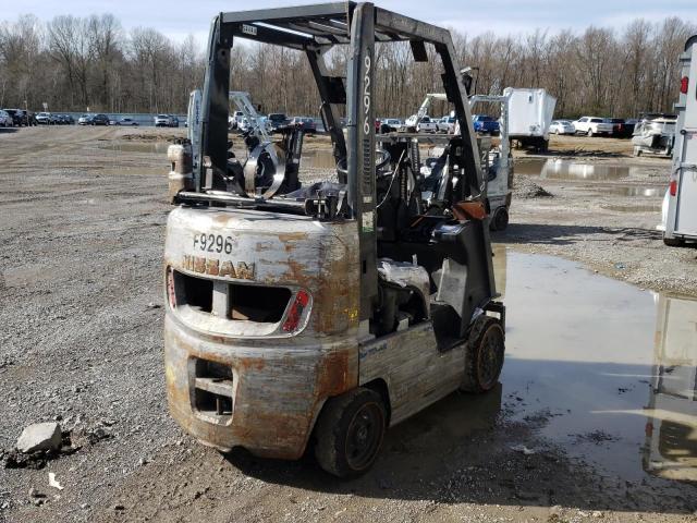 CP1F29P7261 - 2012 NISSAN FORK LIFT GRAY photo 4