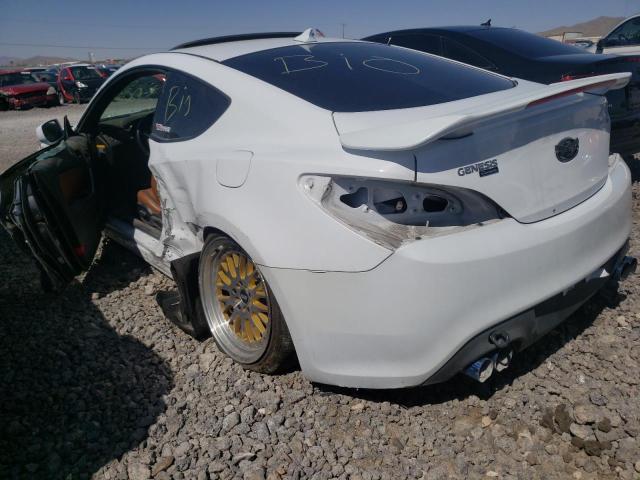 WBA8B3C59JK777771 - 2013 HYUNDAI GENESIS WHITE photo 3