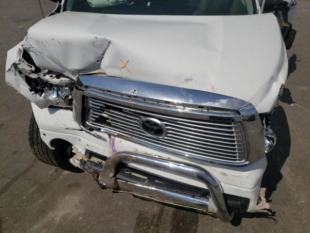 5TFBW5F17AX157182 - 2010 TOYOTA TUNDRA DOU WHITE photo 7