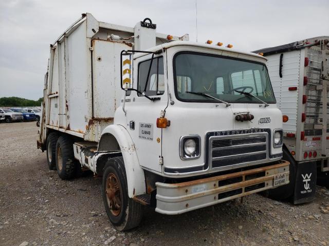 2HTD11259DCA16022 - 1983 INTERNATIONAL CARGOSTAR WHITE photo 1