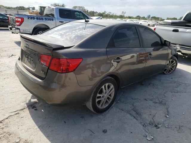 KNAFU4A23C5587255 - 2012 KIA FORTE EX BROWN photo 4