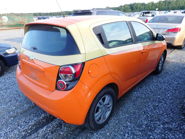 1G1JA6SH2C4133596 - 2012 CHEVROLET SONIC LS 双色 照片 4