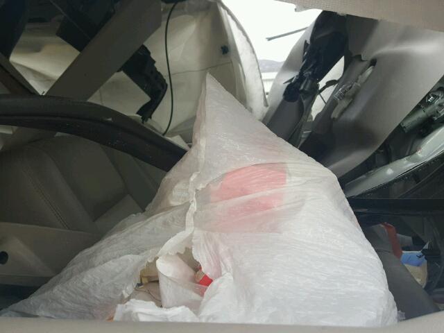 1A8HW58P89F719399 - 2009 CHRYSLER ASPEN LIMI CREAM photo 6