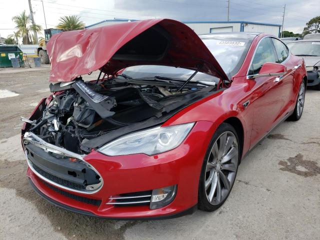 5YJSA1CN6DFP16525 - 2013 TESLA MODEL S Կարմիր լուսանկար 2