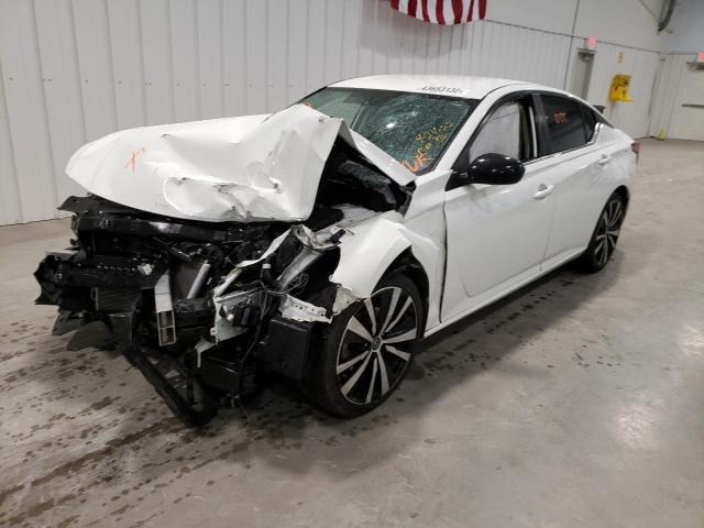 1N4BL4CV5KC184759 - 2019 NISSAN ALTIMA SR WHITE photo 2