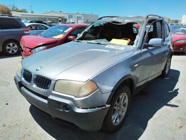 WBXPA73405WC49413 - 2005 BMW X3 2.5I BLUE photo 2