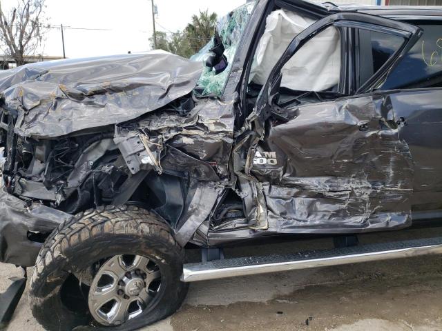 3C6UR5ML2JG134716 - 2018 RAM 2500 SLT 黑色 照片 10