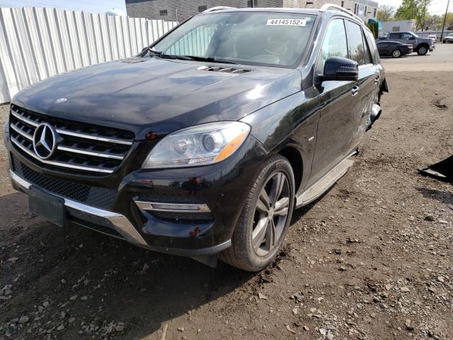 4JGDA5HB2CA033478 - 2012 MERCEDES-BENZ ML 350 4MA BLACK photo 2