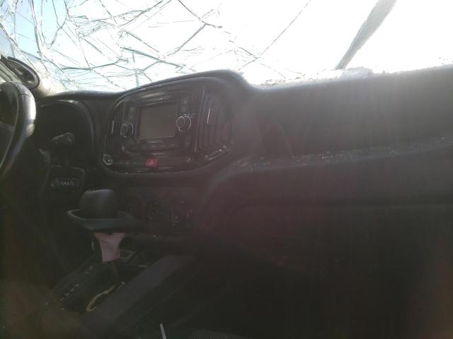 ZFBERFAB2H6H00504 - 2017 RAM PROMASTER WHITE photo 9