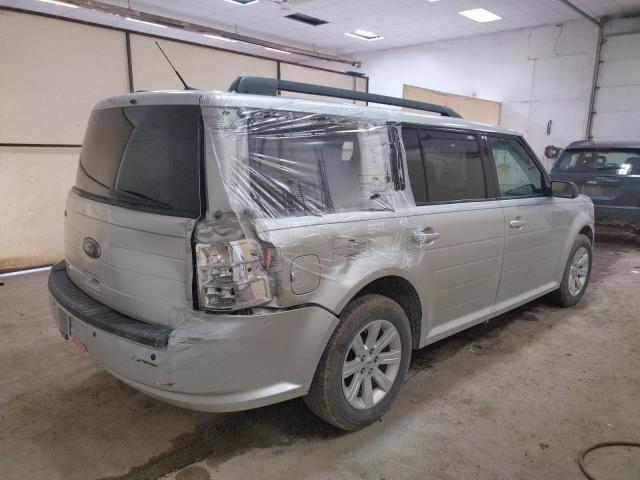 2FMGK5BC0BBD13348 - 2011 FORD FLEX SE SILVER photo 4