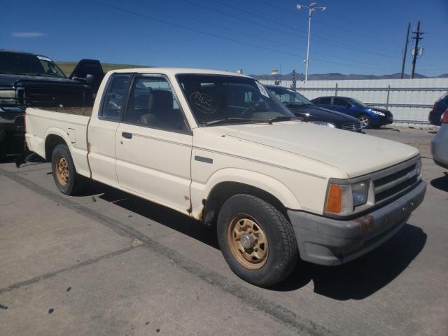 JM2UF3139J0326063 - 1988 MAZDA B2200 CAB CREAM photo 1