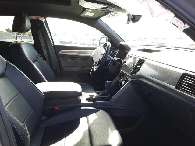 1V2SE2CA8MC201531 - 2021 VOLKSWAGEN ATLAS CROS Серый фото 5