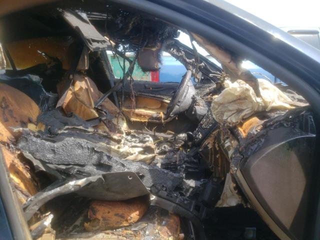 W04GW5EV6B1083634 - 2011 BUICK REGAL CXL BURN photo 5