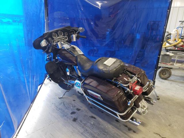 1HD1FC4197Y670566 - 2007 HARLEY-DAVIDSON FLHTCUI 黑色 照片 3