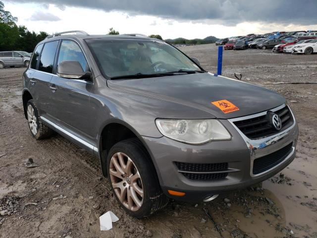 WVGFK7A97AD002988 - 2010 VOLKSWAGEN TOUAREG TDI  photo 1