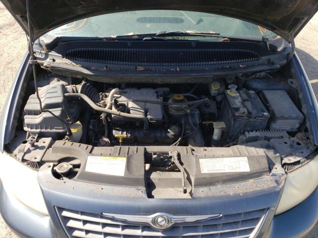 1C8GJ45301B222368 - 2001 CHRYSLER VOYAGER LX GRAY photo 7