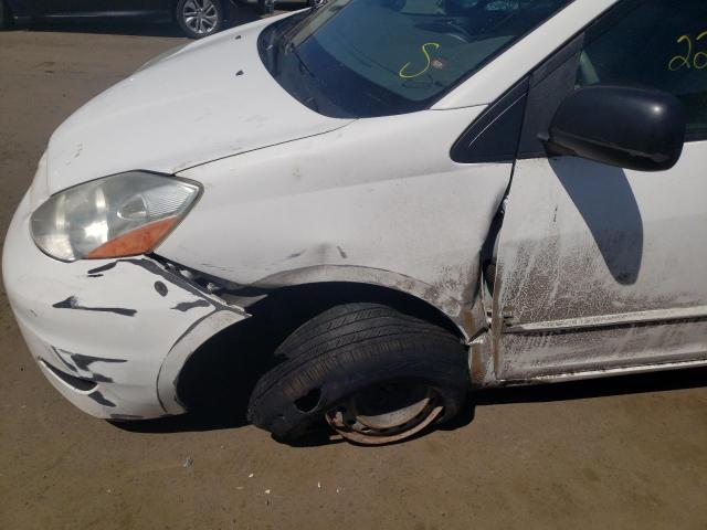 5TDZK23C48S136885 - 2008 TOYOTA SIENNA WHITE photo 9